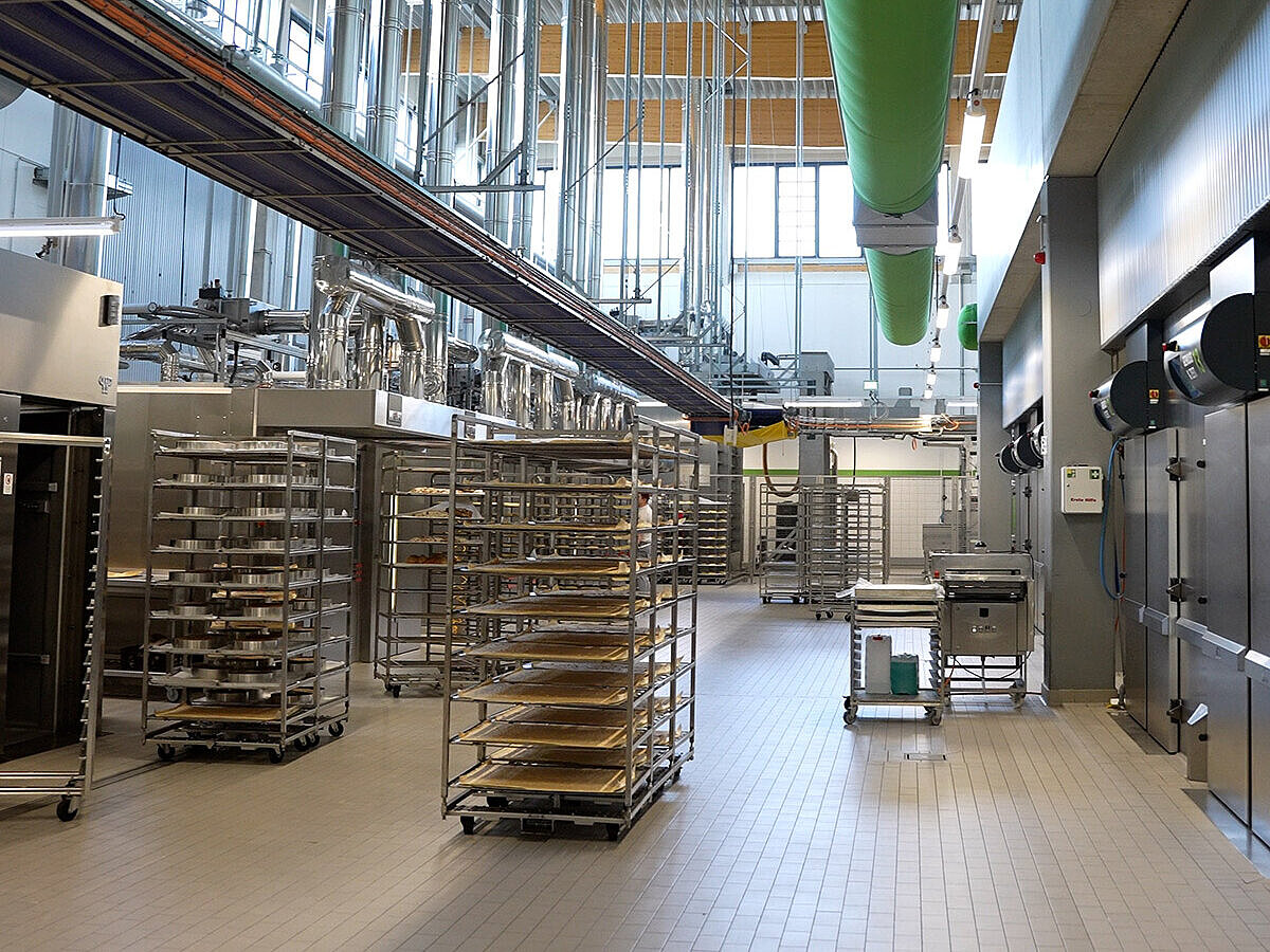 Blick in eine Handwerksbäckerei