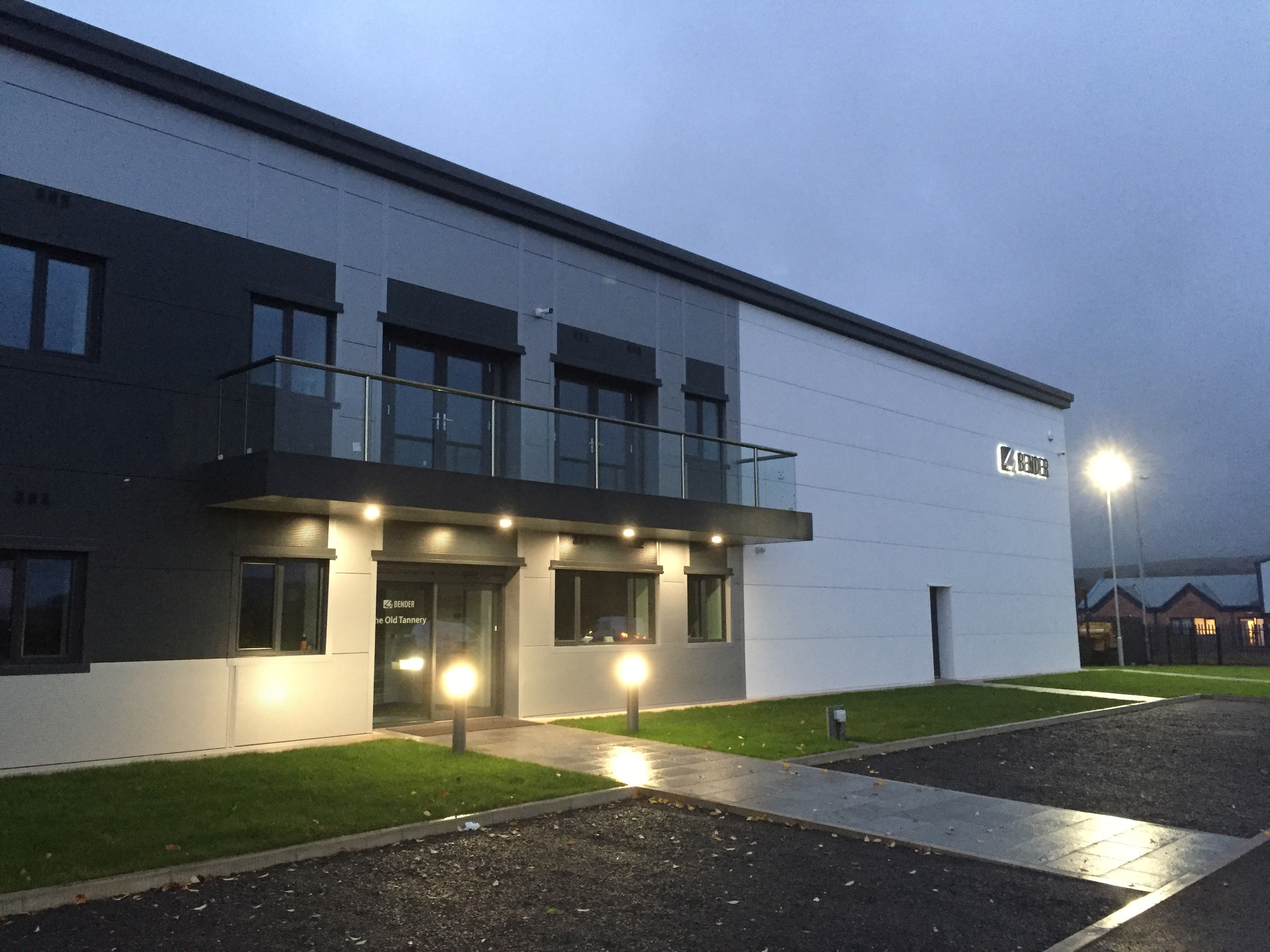 Bender branch in UK moves into new building Bender GmbH & Co. KG