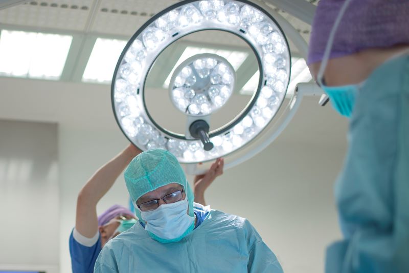 OP-Leuchte Q-Flow in einem Operationssaal
